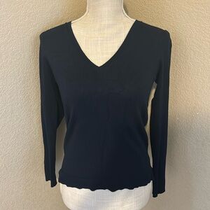 525 America Dark Navy Blue V Neck Sweater
